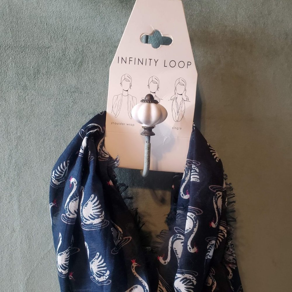 Collection 18 infinity loop - Picture 2 of 3